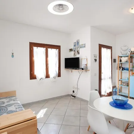 Casa Vacanze Tanaunella Lejlighed